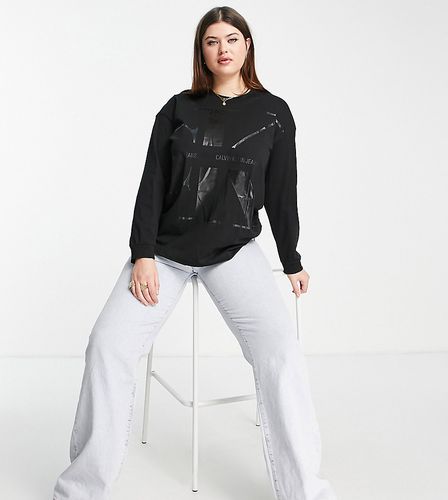 T-shirt a maniche lunghe nera con logo grande - Calvin Klein Jeans Plus - Modalova