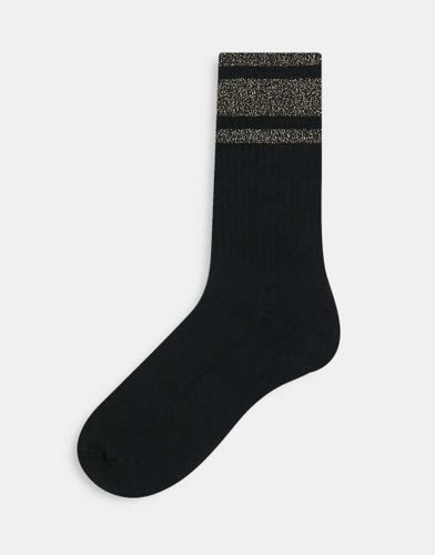 Calzini sportivi neri con striscia dorata-Nero - ASOS DESIGN - Modalova