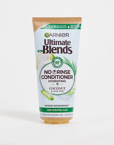 Ultimate Blends - Balsamo idratante senza risciacquo per capelli normali all'aloe e al cocco da 200ml - Garnier - Modalova