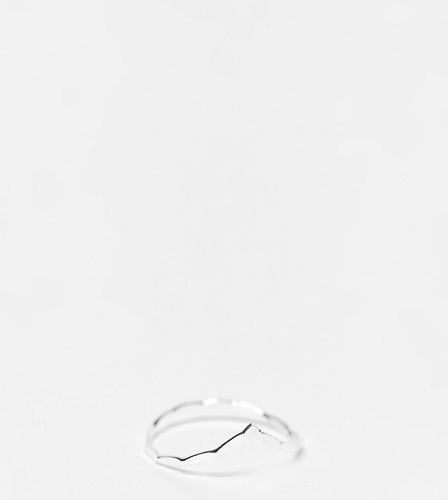 Anello in argento sterling a V - Kingsley Ryan Curve - Modalova