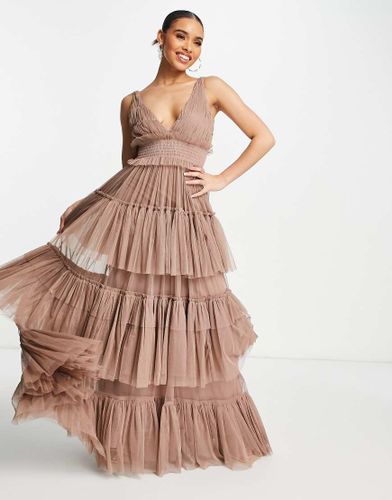 Vestito lungo in tulle con scollatura profonda e balze color visone-Grigio - Lace & Beads - Modalova