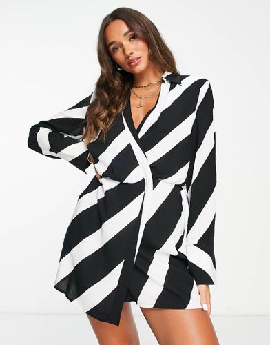Vestito camicia drappeggiato a righe monocromatiche-Nero - Mango - Modalova