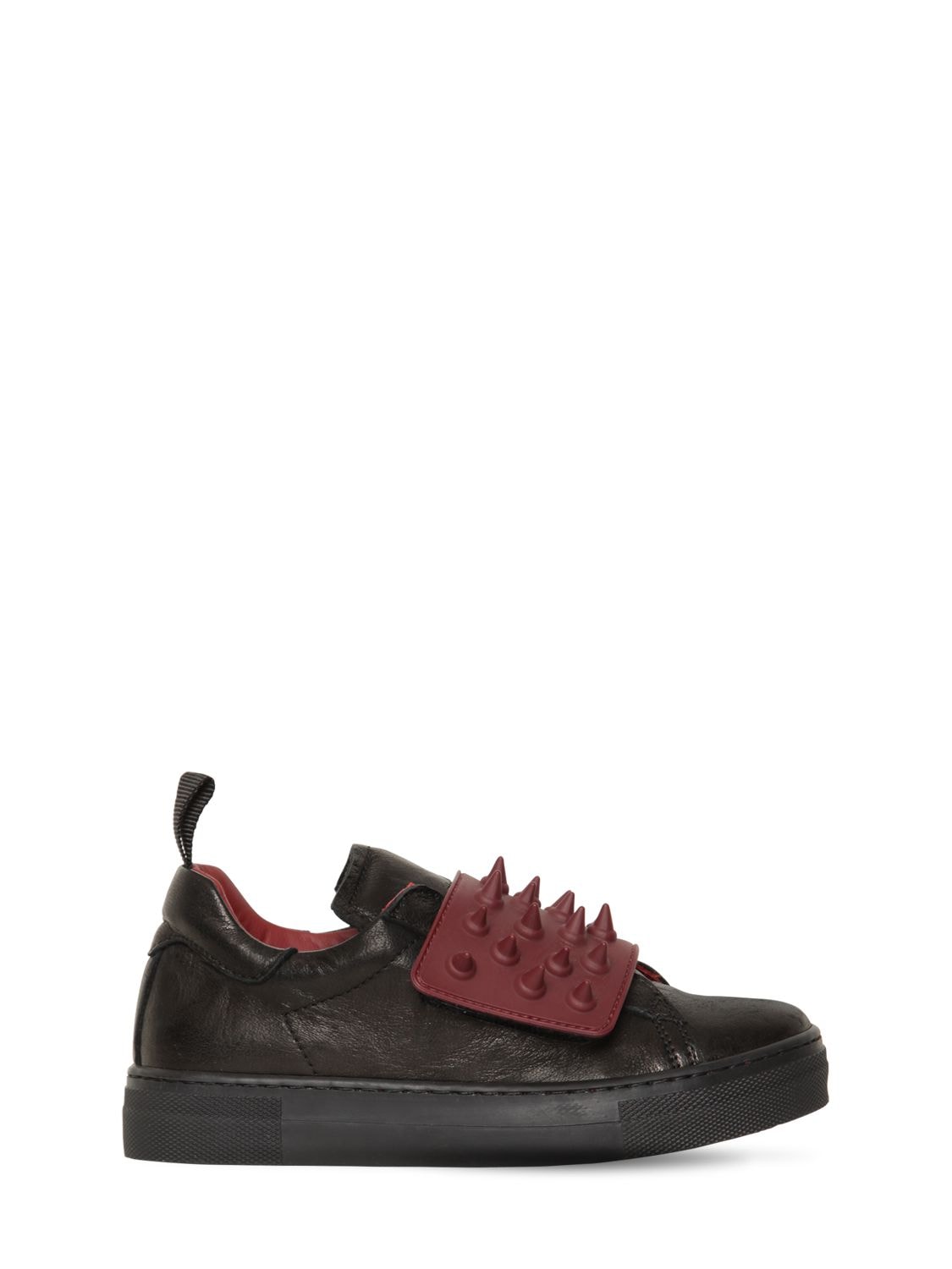 Spiked Leather Sneakers - AM 66 - Modalova