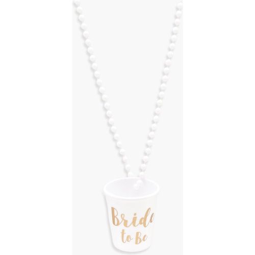 Collana con perle e bicchiere da shot con scritta Bride To Be - boohoo - Modalova